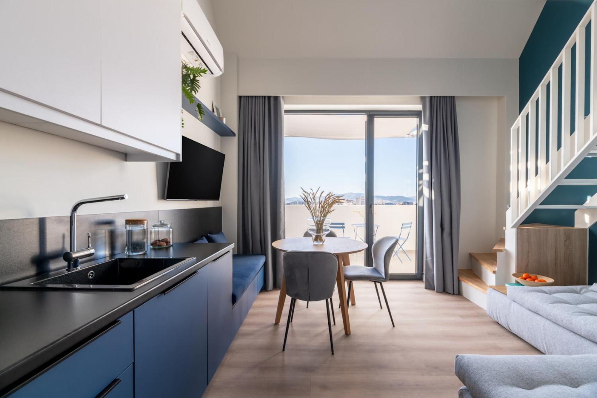 Exceptional Living Lofts By Upstreet Apartment