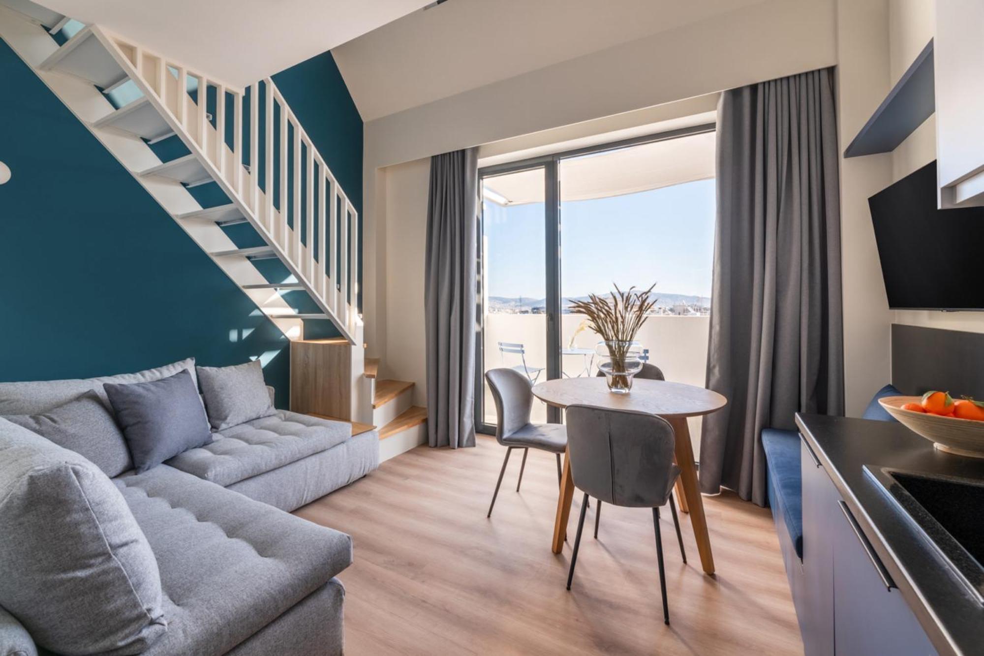 Exceptional Living Lofts By Upstreet * Athen