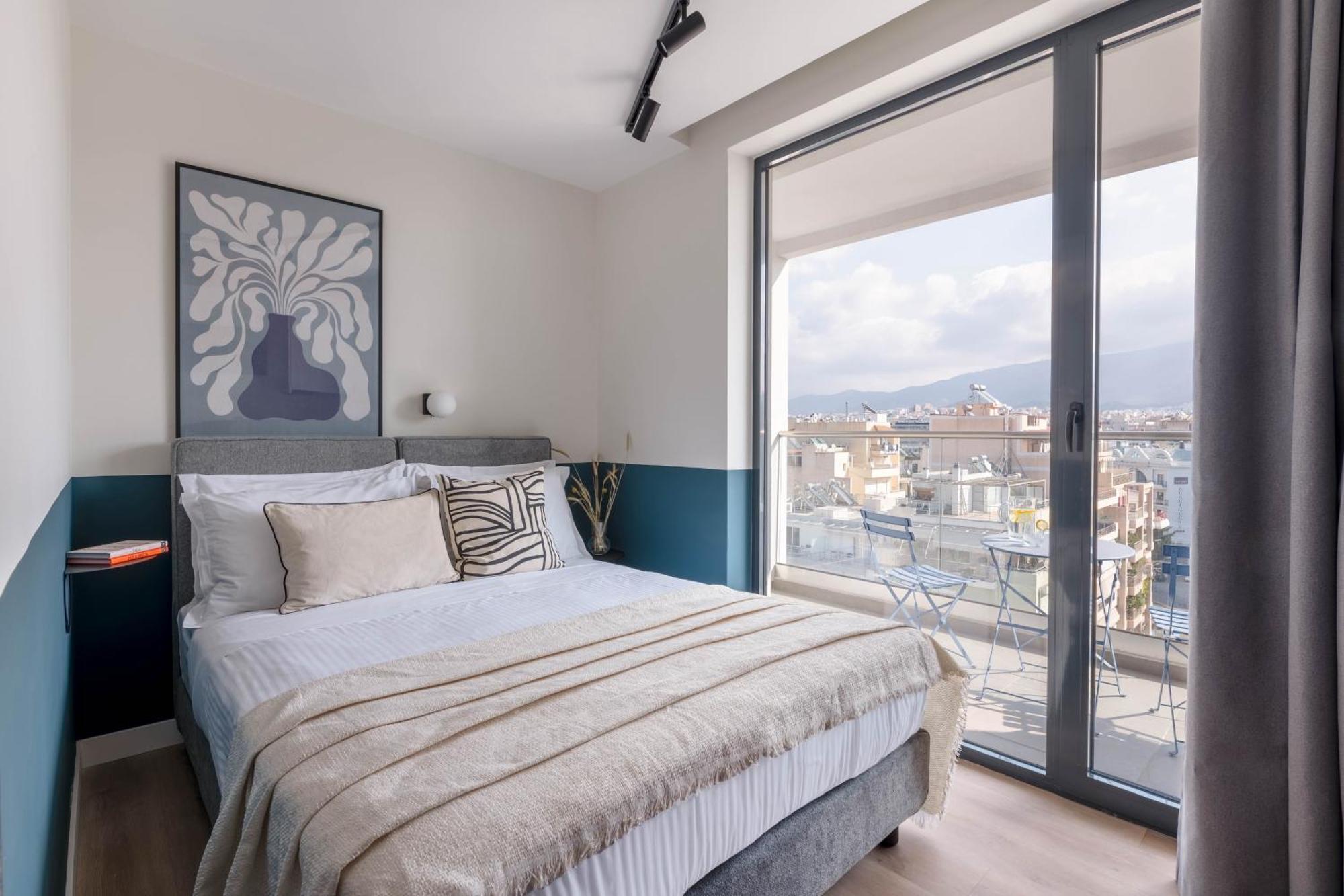 Exceptional Living Lofts By Upstreet * Athen