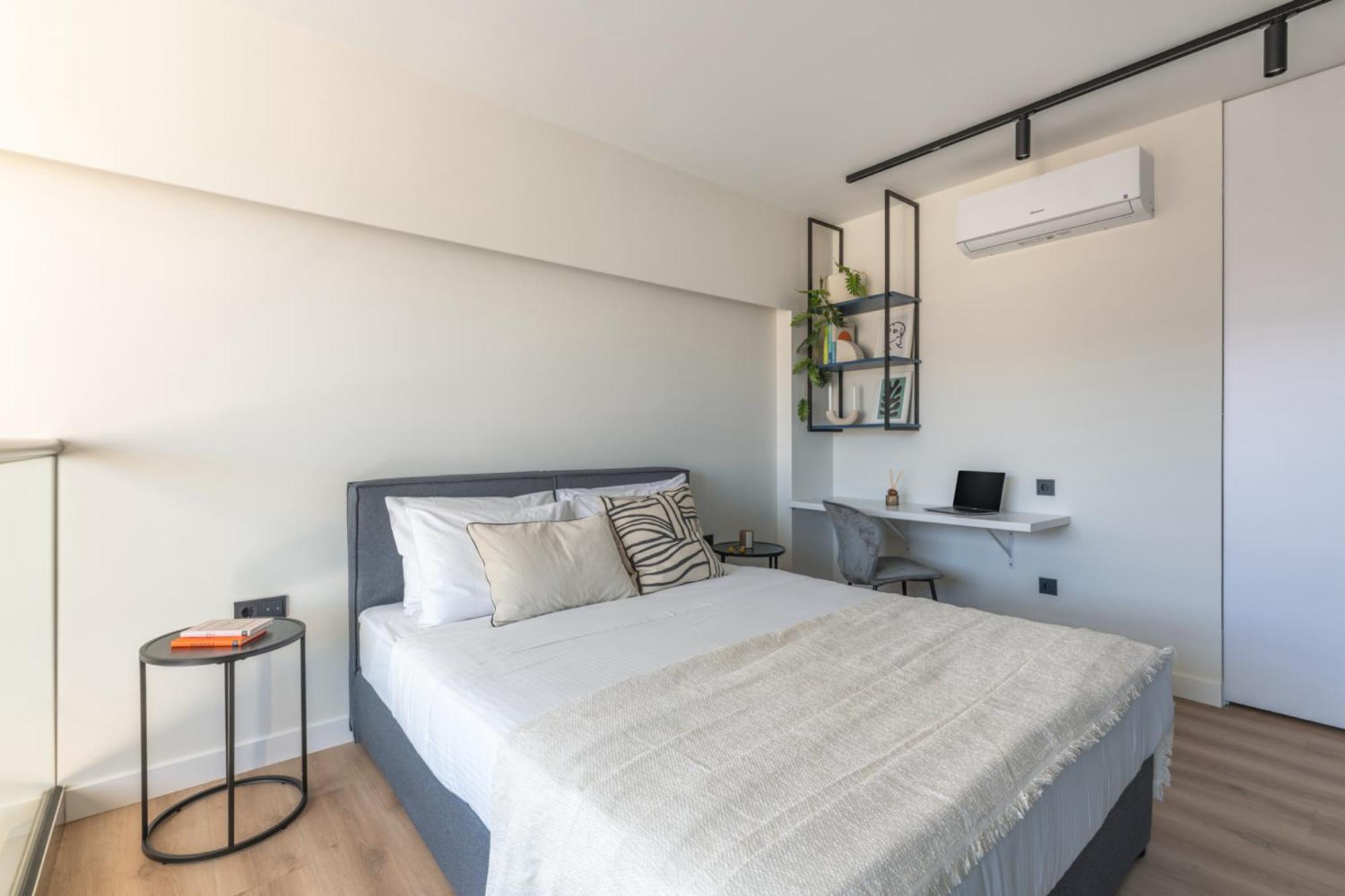 Exceptional Living Lofts By Upstreet